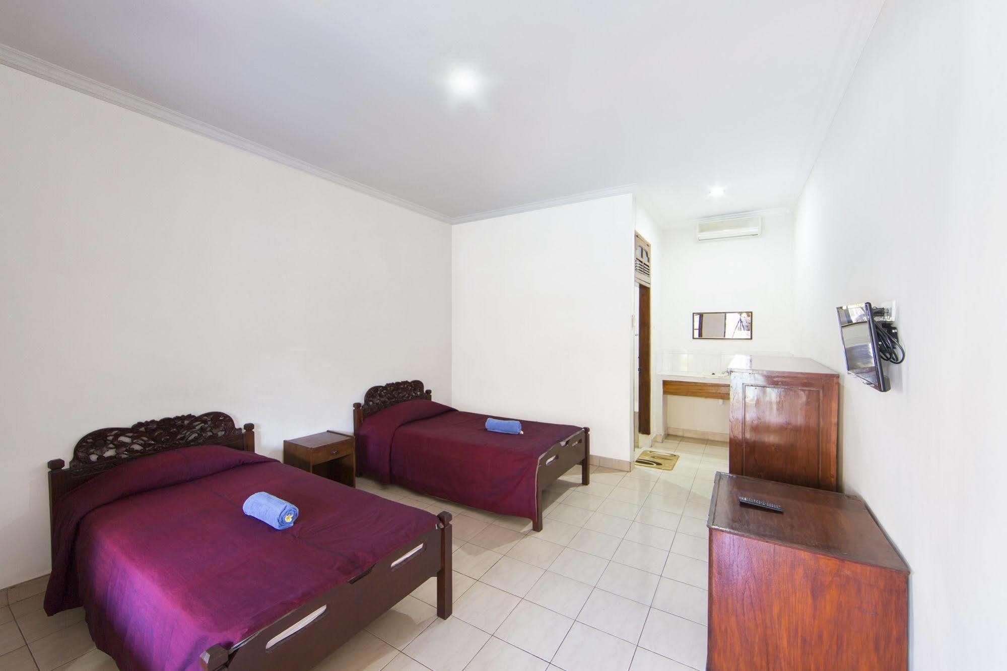 Surya Tropical Kuta Hotel Kuta Lombok Exterior foto