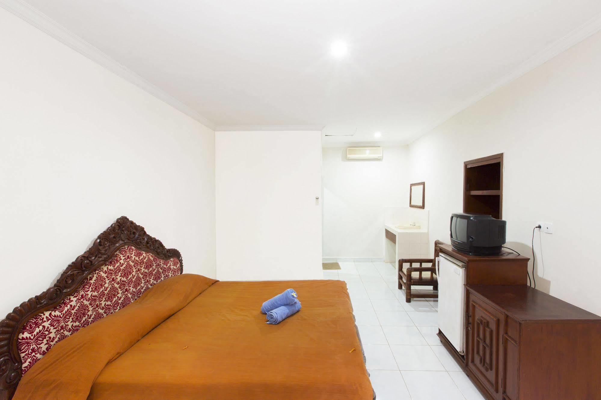 Surya Tropical Kuta Hotel Kuta Lombok Exterior foto