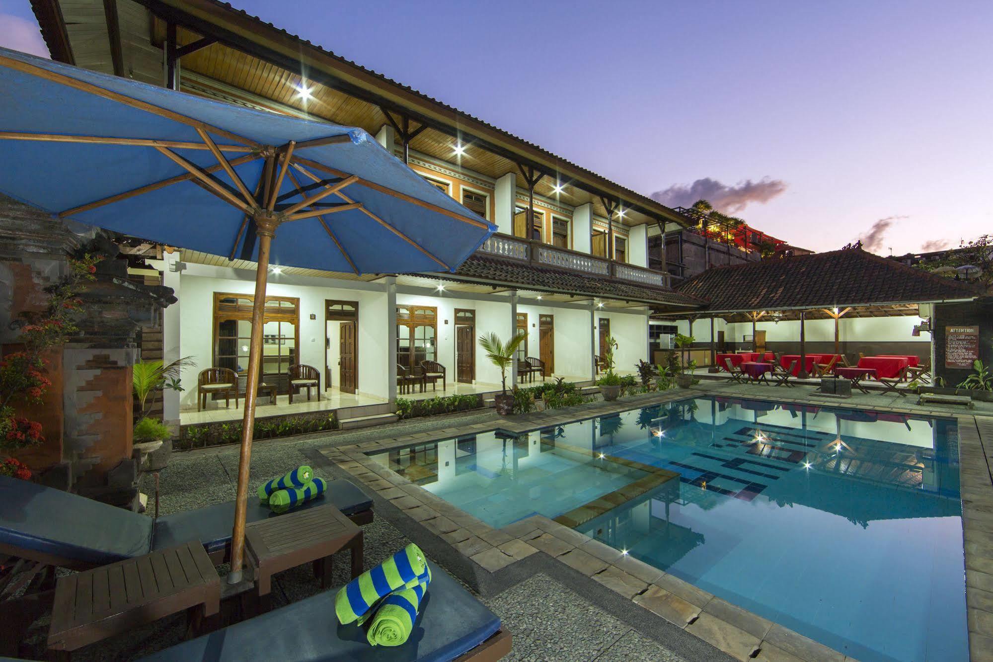 Surya Tropical Kuta Hotel Kuta Lombok Exterior foto